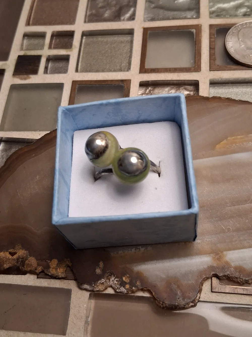 Vintage Silver Ring with Lime Green Glass Accents-Artisan